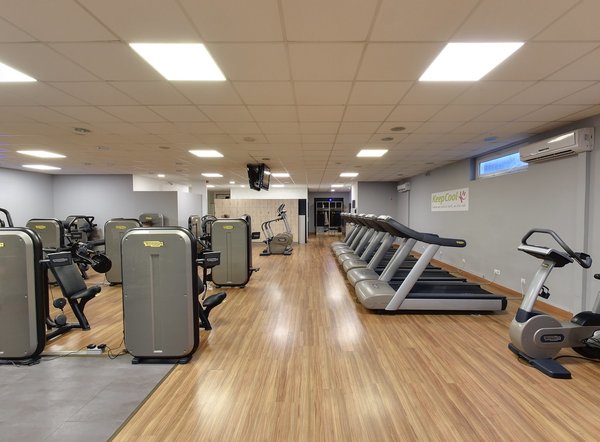 Découvrez le gym à bordeaux chartrons : votre espace fitness idéal !